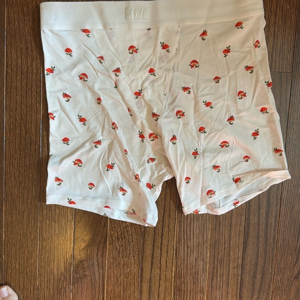 SKIMS White Boxer Shorts with Red Mushroom Print